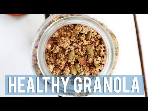 HEALTHY GRANOLA RECIPE + 5 WAYS TO EAT IT