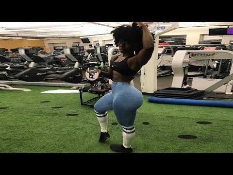 Black Fitness models | CHRISSY Fit! GLUTE ACTIVATION