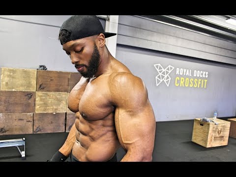 Build a big CHEST using only 3 equipment  | Full Workout explained & Top tips