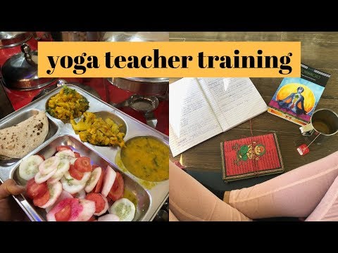 What I Eat + a Day in the Life of Yoga Teacher Training // RISHIKESH DIARIES EP 6