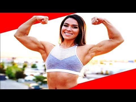 Cassandra Martin | Female Fitness Motivation