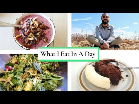 What I Eat In A Day to Stay HEALTHY (with Recipes)